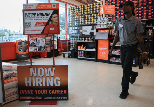 US Economy Adds 162,000 New Jobs in August; Vance: Everything on the Table to Pressure Iran