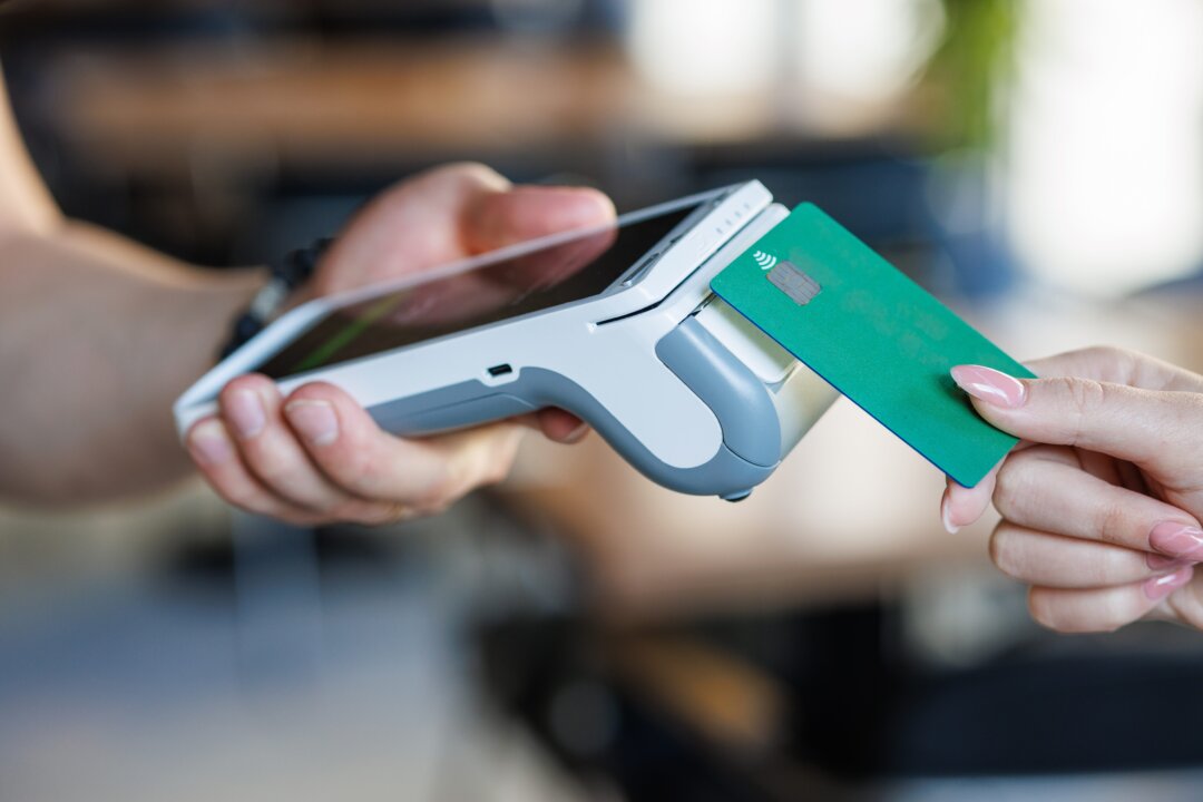 Credit Card ‘Invisible Surcharges’ and Swipe Fee Changes: How to Avoid Surcharges at Checkout