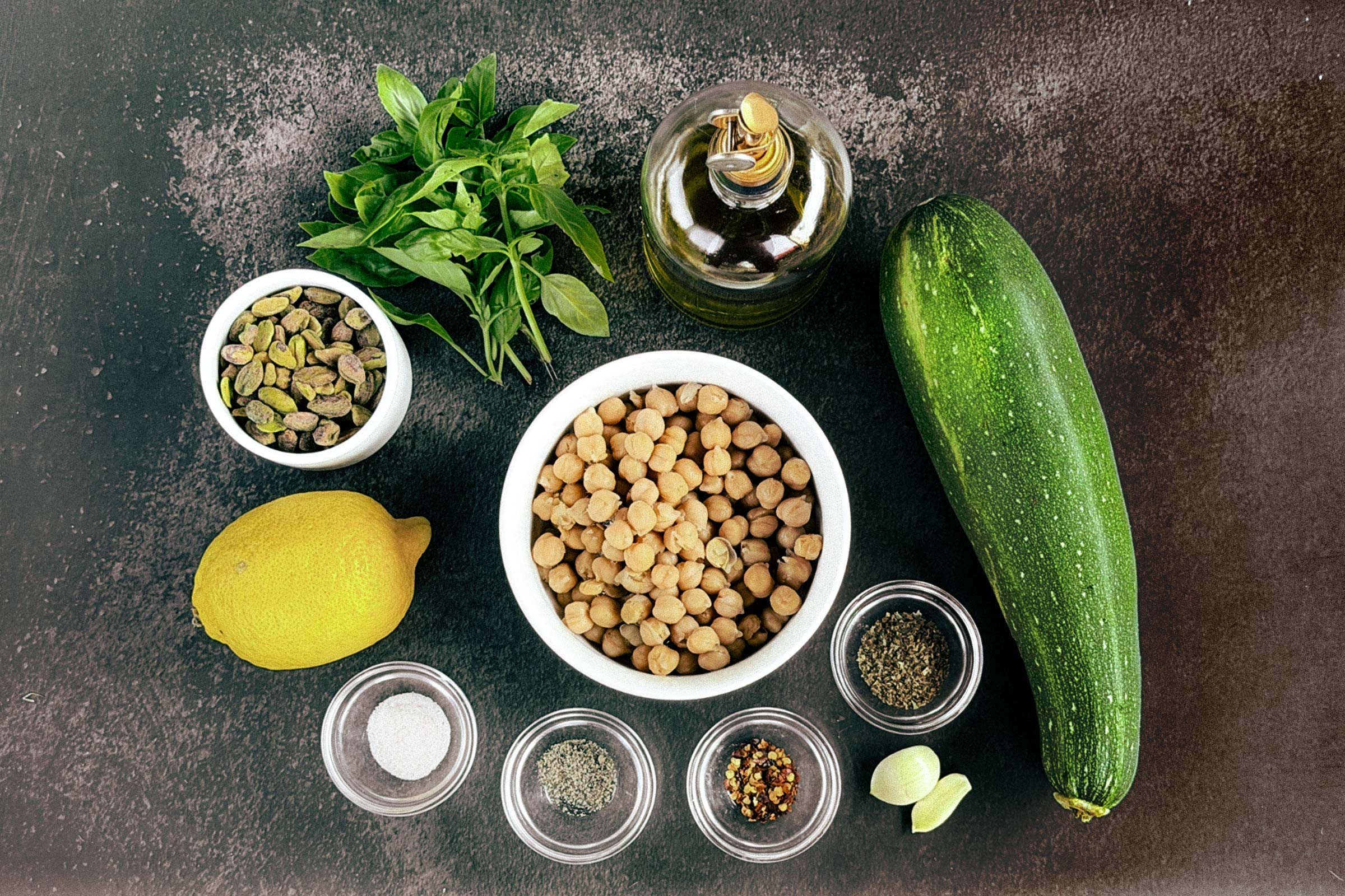 6074067-roasted-chicpeas-and-zucchini-ingredients