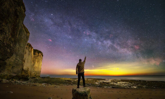 Astrophotographer Enhances Stunning Shots of the Milky Way With Innovative Nightscapes