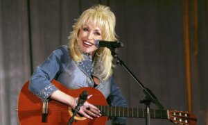 LIVE NOW: View of Hollywood Walk of Fame as Dolly Parton, Queen of Country Music, Dies at 80 on Aug. 25
