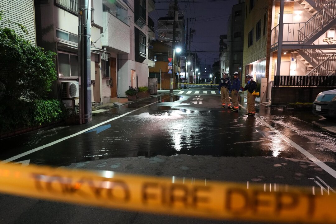 Moderate Earthquake Shakes Eastern Japan, Injuring More Than 30 People in Tokyo Region