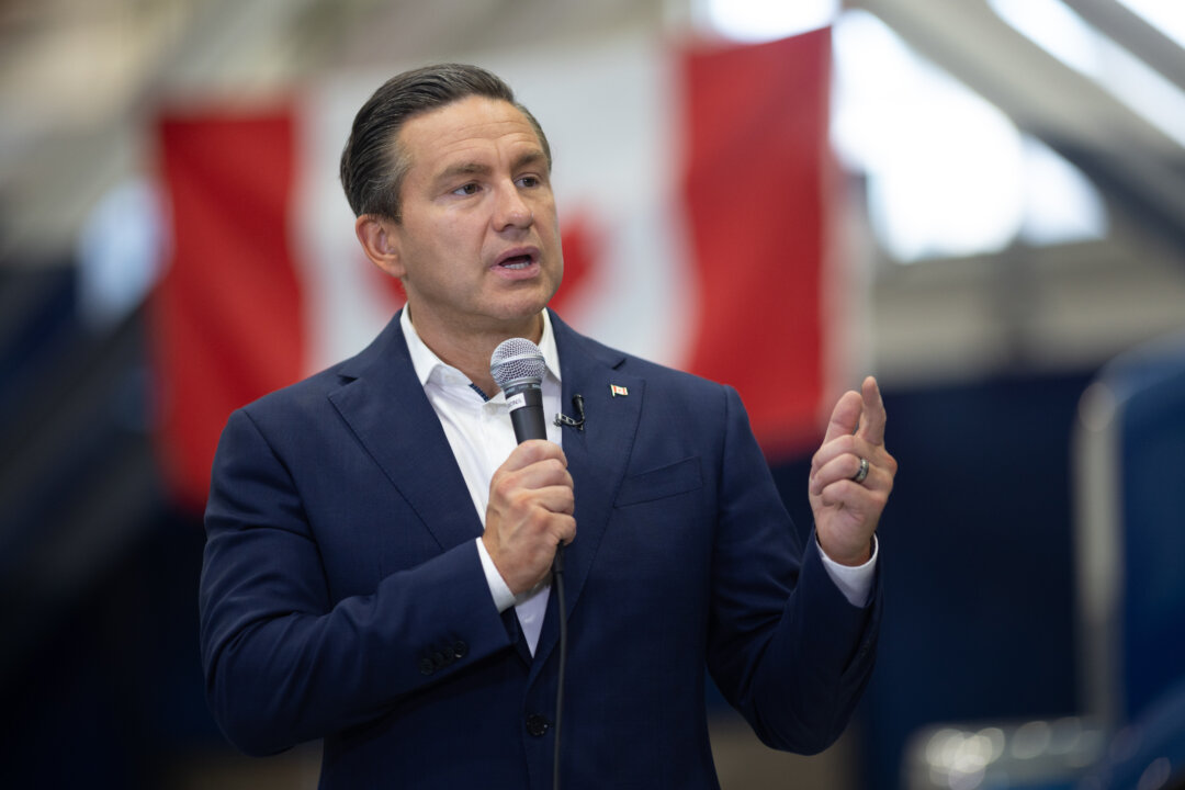 Poilievre Calls on Ottawa to Lower Taxes to Allow for Economic Growth Amid US Trade War