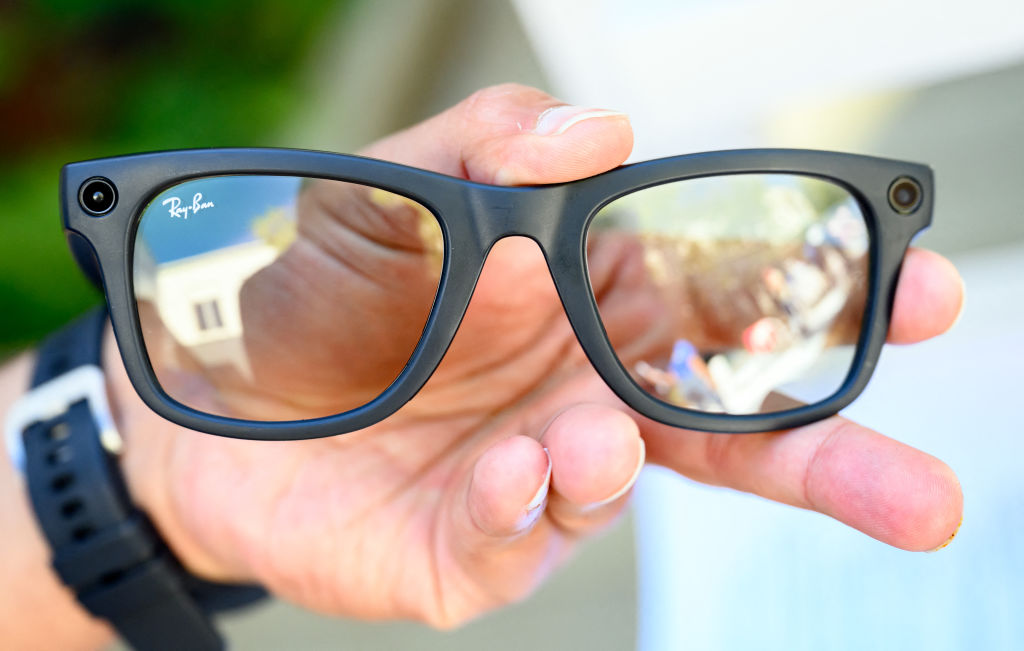 Brisbane Council Bans Smart Glasses From Public Pools Over Privacy Concerns