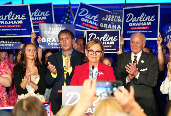 Darline Graham Wins SC GOP Senate Runoff; Dolly Parton Dead at 80 | NTD Good Morning (Aug. 26)