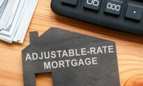 Pros and Cons of an Adjustable-Rate Mortgage (ARM)