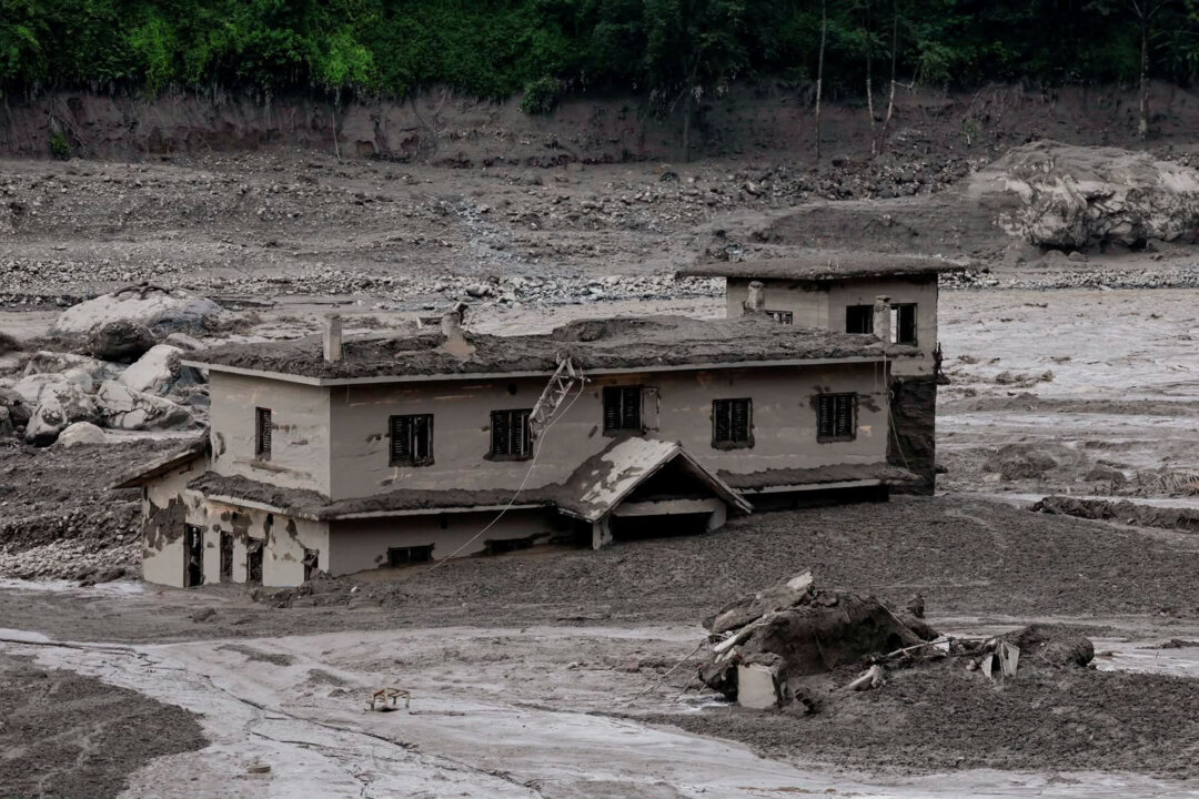Survivors Describe Race to Escape Nepal–Tibet Flood as Families Search for Missing