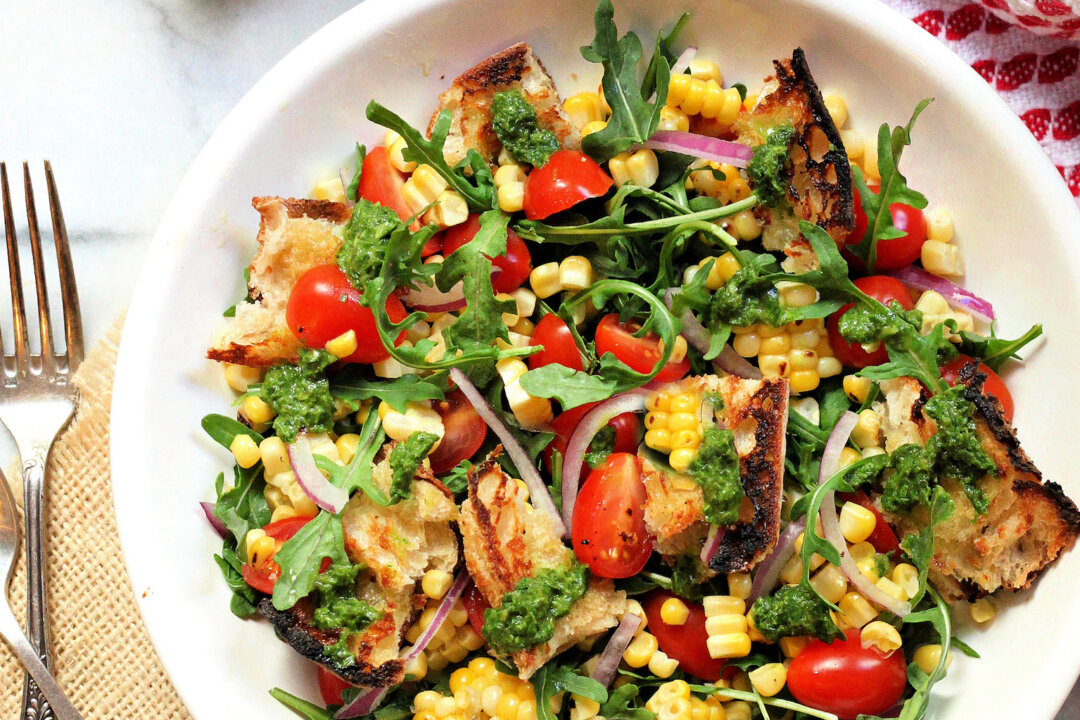A Summery Panzanella