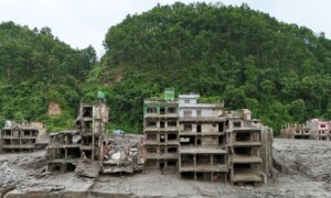 Nepal Floods: Hundreds Dead, Over 1,000 Missing; ICE Agent Charged With Shooting Immigrant Released