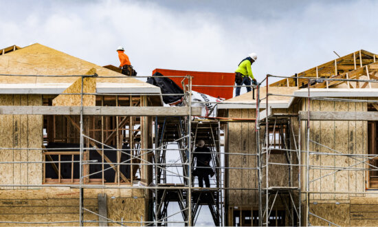 Homebuilder Confidence Drops in October Amid Weak Demand, Rising Costs