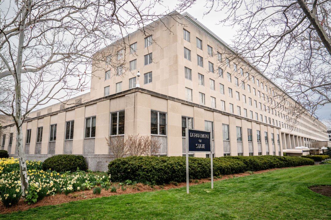 State Department Revokes Visa of Iraqi National on FBI Terror Watchlist