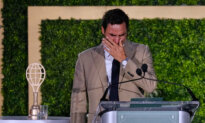 Roger Federer Brought to Tears During His Induction Into International Tennis Hall of Fame