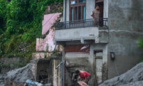 Death Toll in Nepal-Tibet Flood Tops 1,100 as China’s Tibet Toll Remains Unchanged for Days