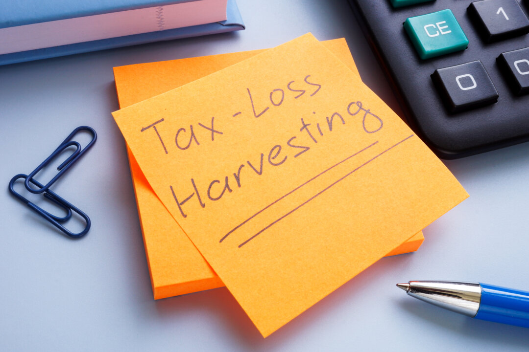 Cut Your Taxes With Tax-Loss Harvesting in 2026
