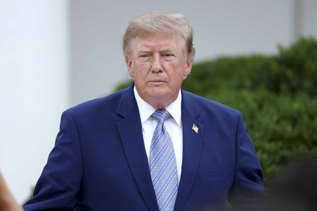 Trump Courageously Defies Threats with Fearlessness
