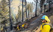 On the Front Lines With Oregon’s Wildfire Fighters