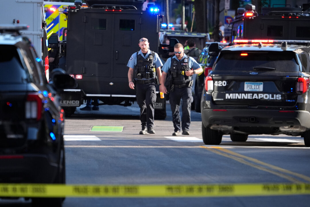 3 Dead, Including Suspect, in Minneapolis Shooting