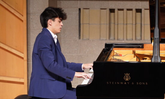 12 Pianists Advance to Semifinals in NTD’s International Piano Competition