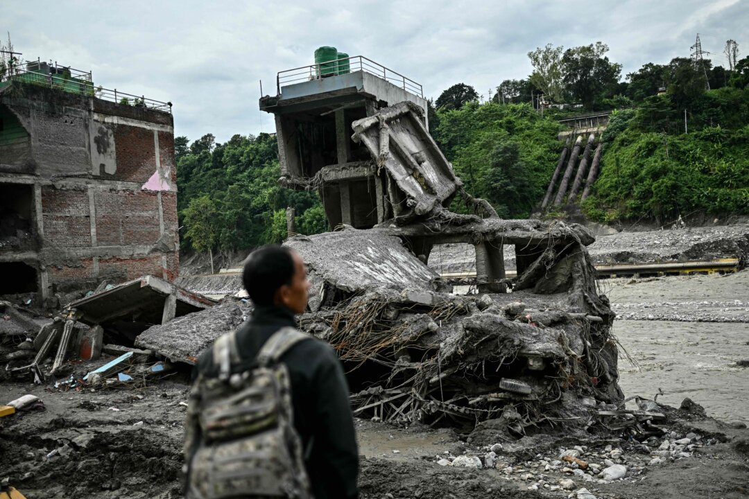 State Department Says 75 Americans Remain Missing After Nepal-Tibet Flood
