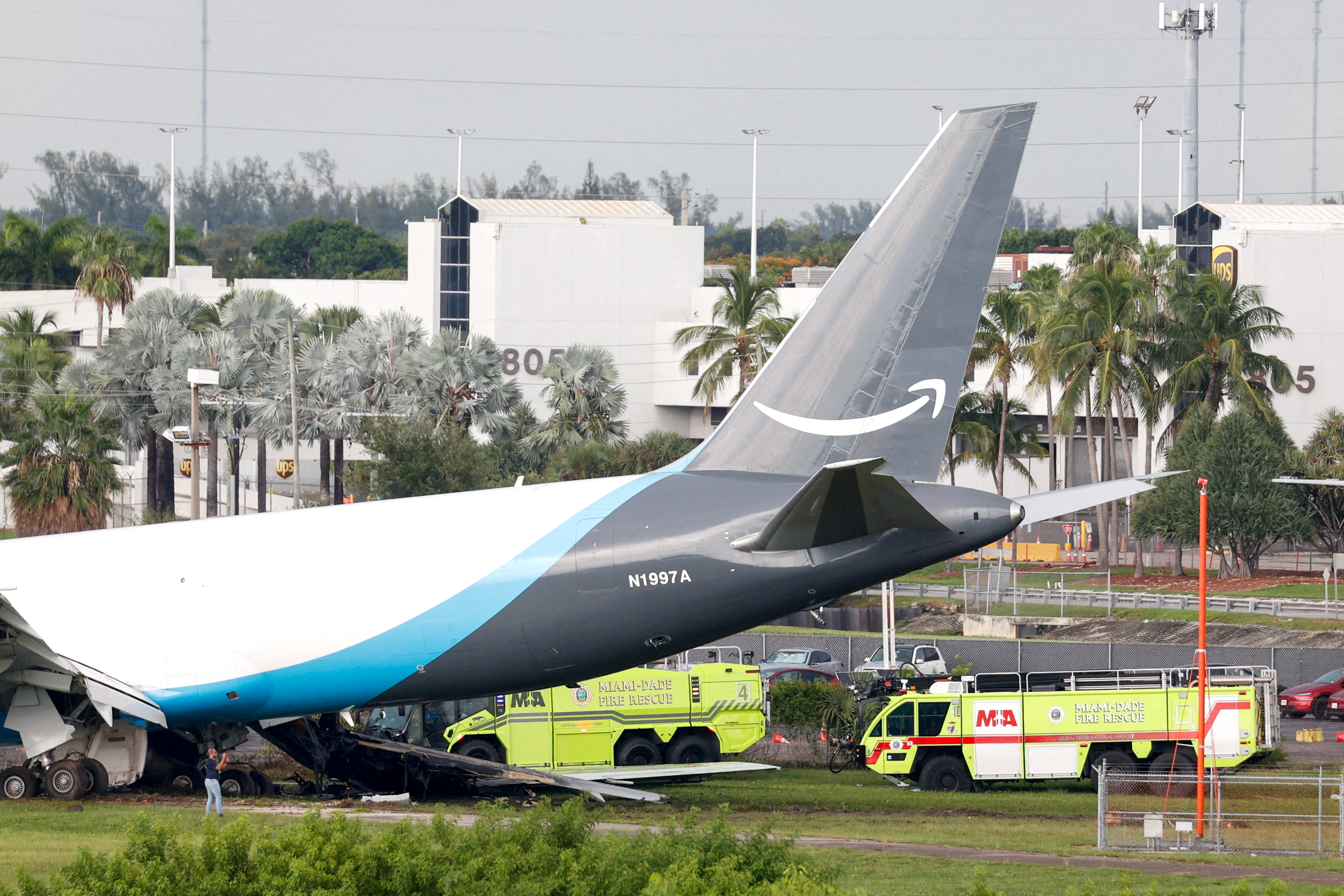Cargo plane crash in Miami, Florida