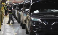 UK Auto Manufacturer Jaguar Land Rover Shedding 4,000 Jobs