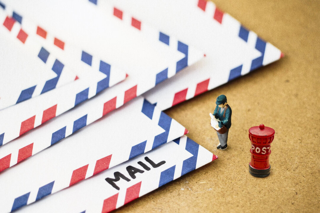 (Illustration by The Epoch Times, Shutterstock)
