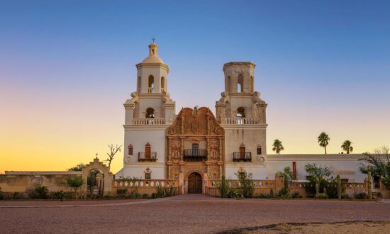 San Xavier del Bac Mission: ‘White Dove of the Desert’