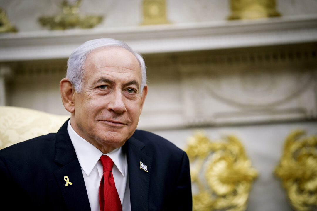 Israeli Envoy Says Netanyahu Will Attend UN Despite Demands for Arrest