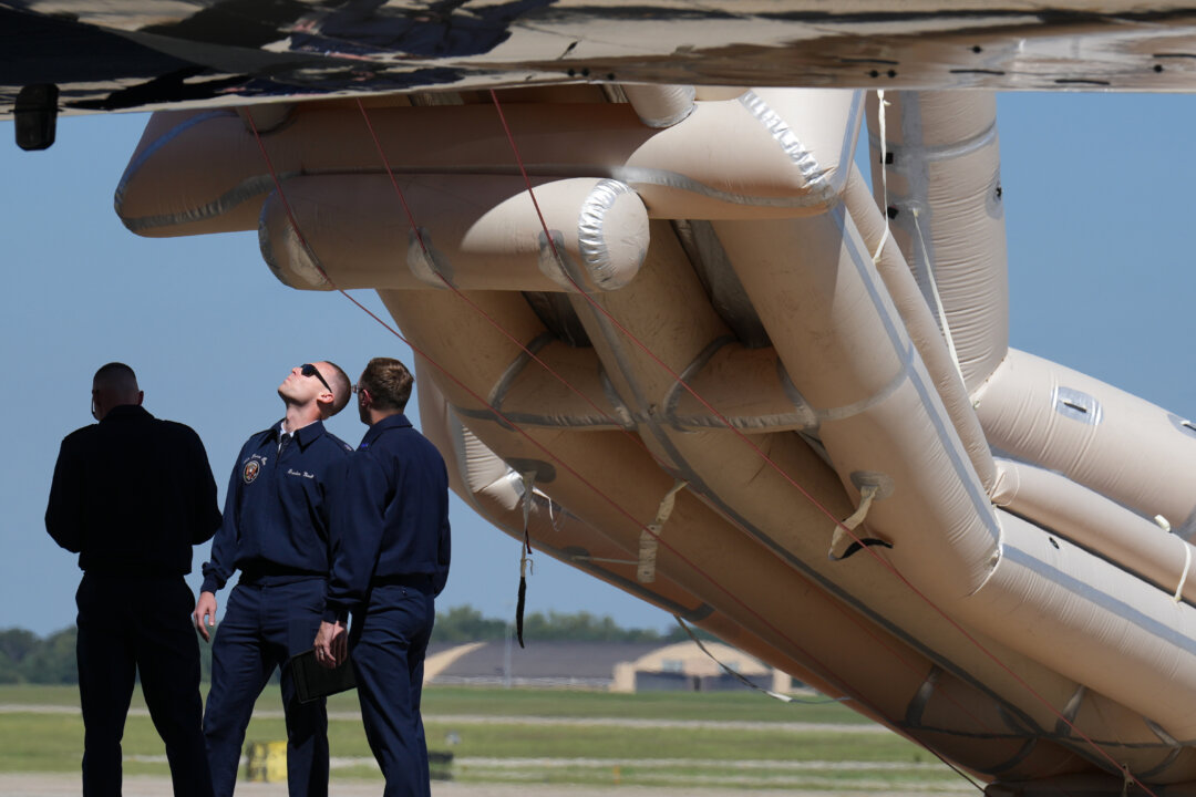 Emergency Slide Accidentally Deployed by Personnel on New Air Force One Before Trump Flew to Texas
