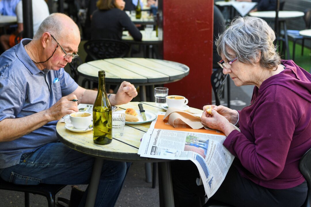 Retiree Super Spending Contributes $121 Billion a Year to Australian Economy: Report