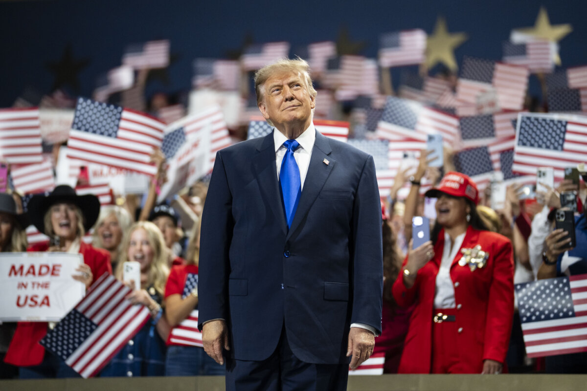 President Donald Trump arrives to speak during the 2026 Republican Midterm Convention in Dallas on Sept. 9, 2026. (Madalina Kilroy/The Epoch Times)