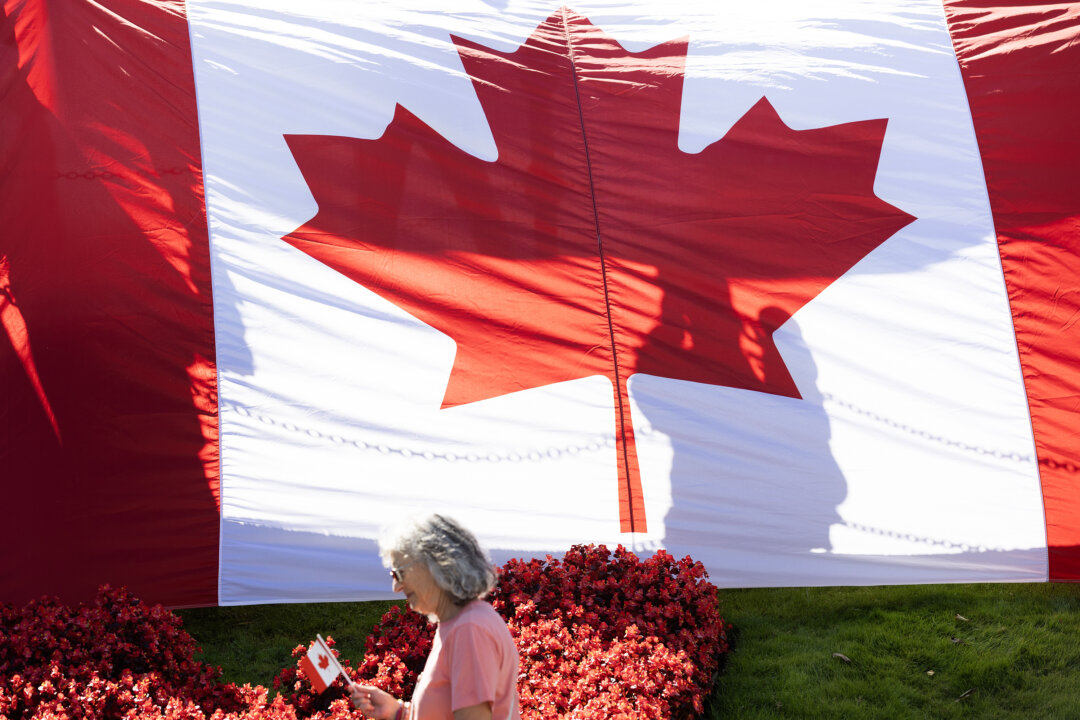 Majority of Canadians Back Counter-Tariffs, but Support Plummets as Personal Impact Rises: Poll