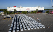 Trump Says He’s Open to Chinese Automakers Building Cars in US