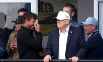Trump, Top Lawmakers React to Calls for AI Slowdown