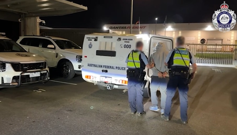 Man Charged for Allegedly Sharing ISIS Material, Attempting to Fly to the Middle East