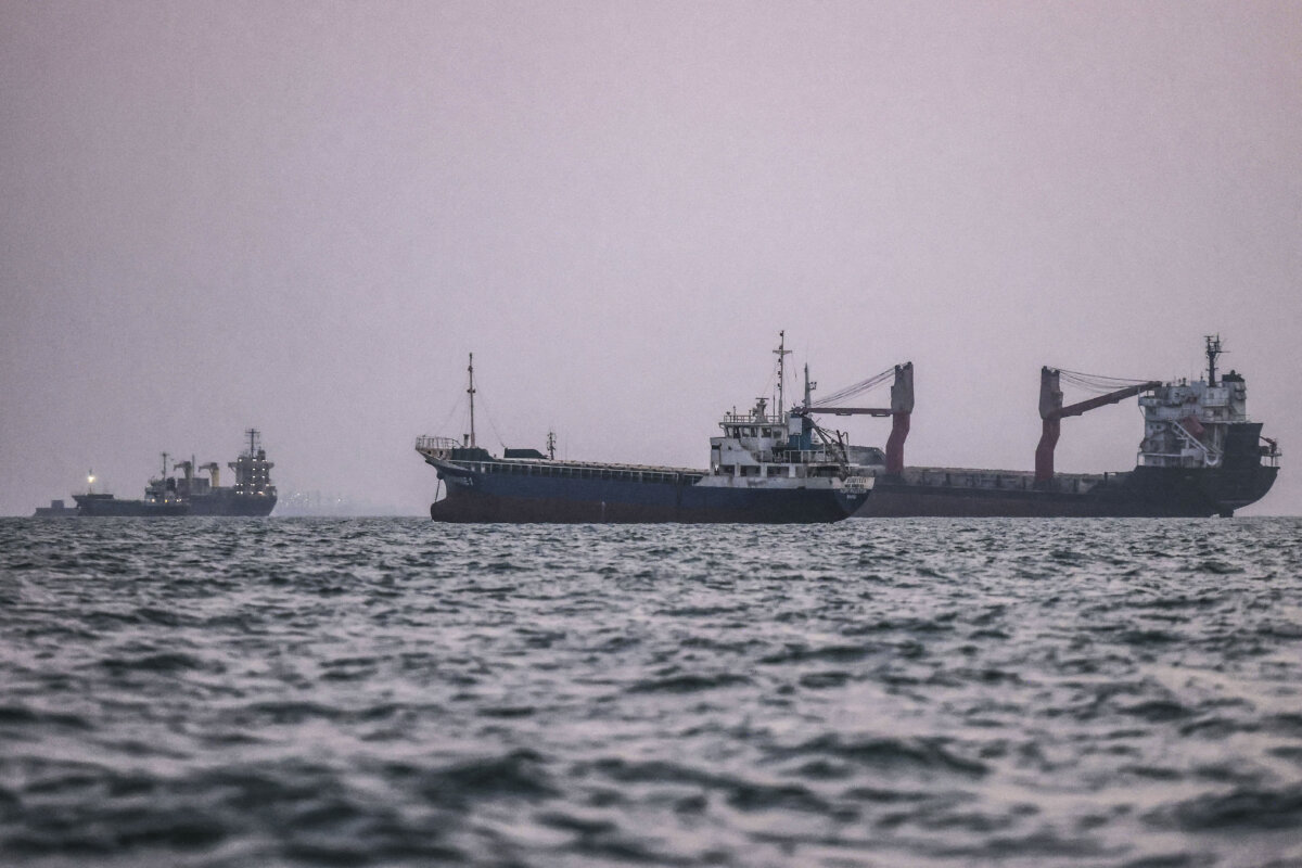 Vessels transit the Strait of Hormuz off the coast of the port city of Bandar Abbas in southern Iran, on Sept. 5, 2026. (Atta Kenare/AFP via Getty Images)
