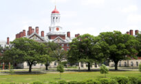 Judge Blocks Trump Admin Visa Rule on Foreign Students, Media