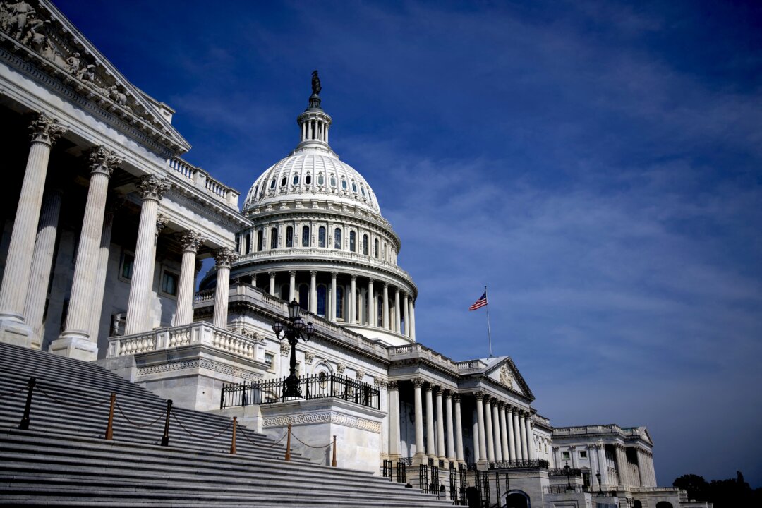 House Set to Leave Early, Won’t Return Until After Midterms