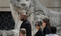 Paris Court Awards Kim Kardashian 1 Euro After Her 2016 Robbery