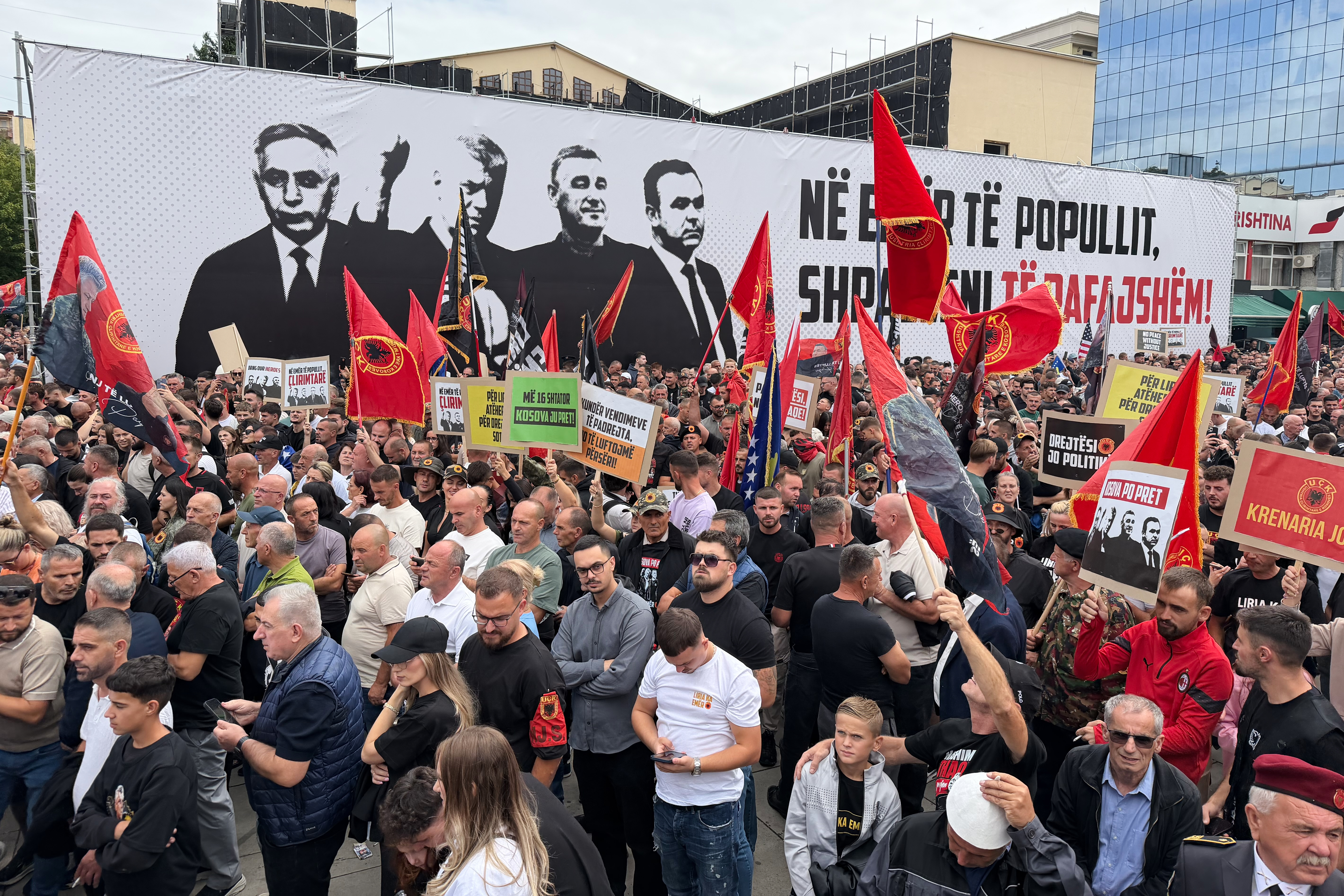 Kosovo War Crimes