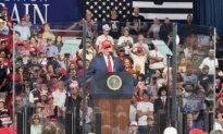Trump Headlines North Carolina Rally for Whatley in Midterm Push