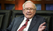 Warren Buffett Steps Down as Berkshire Chairman