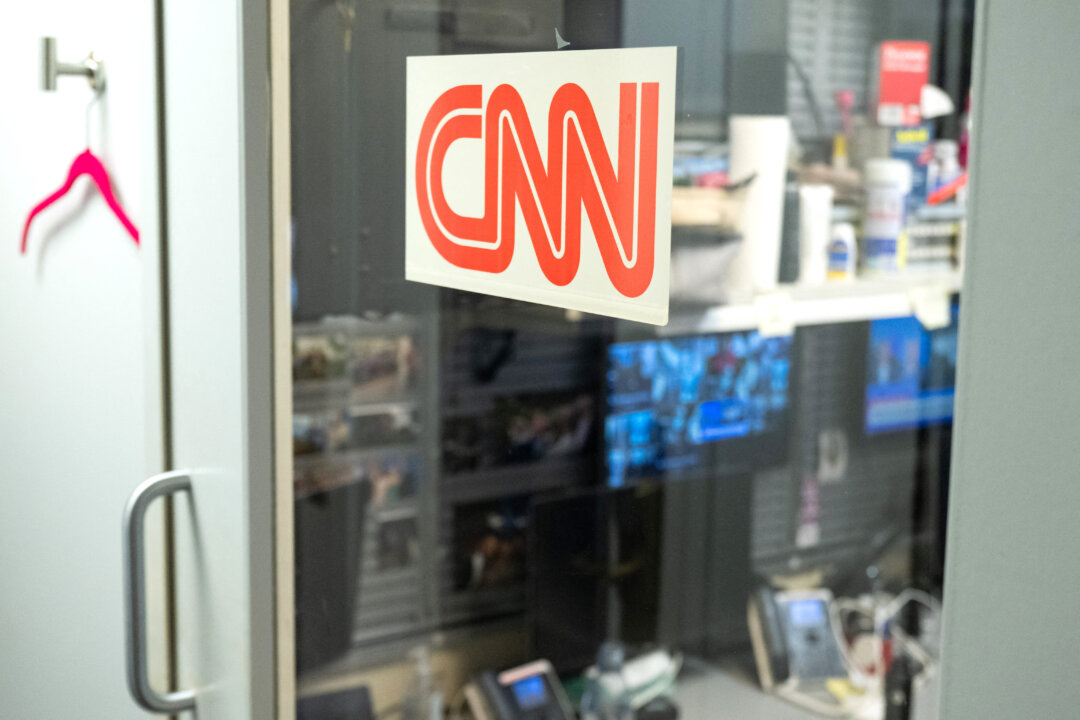 Trump Bans CNN, MS NOW, Politico From White House