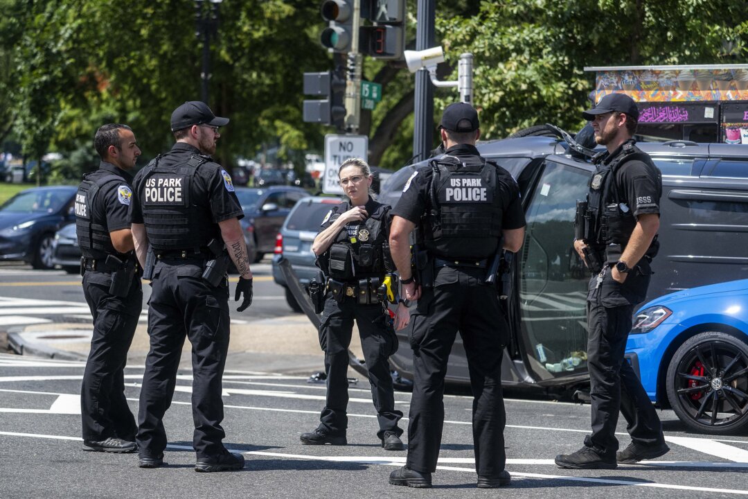 Scammers Impersonating Law Enforcement Officers, FBI Warns