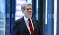 Bessent Says US Agreed to Extend China Trade Deal Through Jan. 10