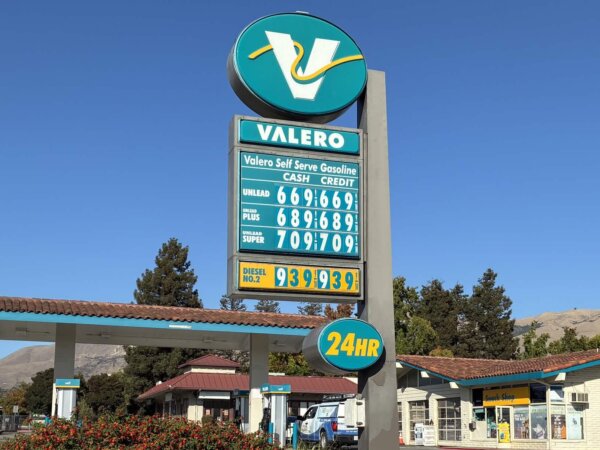 Diesel Surpasses $9 at Some California Stations Amid Middle East, Russia-Ukraine Conflict | California Insider