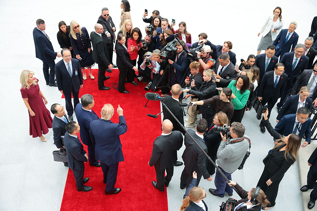 TV Networks Resume Coverage of Trump Events After Banned Media Regain Access