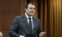 Ahead of Remembrance Day, Tories Renew Calls on Ottawa to Reverse Military Public Prayer Ban