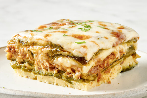 This Dish Has All the Big Flavors of Classic Chile Rellenos Without the Deep Frying
