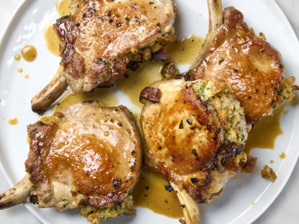 You’ll Be Delighted at How Easy It Is to Make This ‘Weeknight Fancy’ Dinner